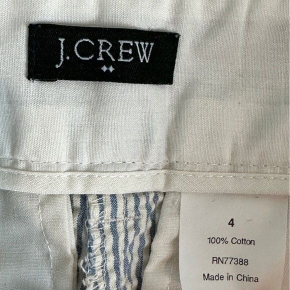 J. Crew Factory 3 inch Seersucker Shorts 4 - Picture 3 of 7